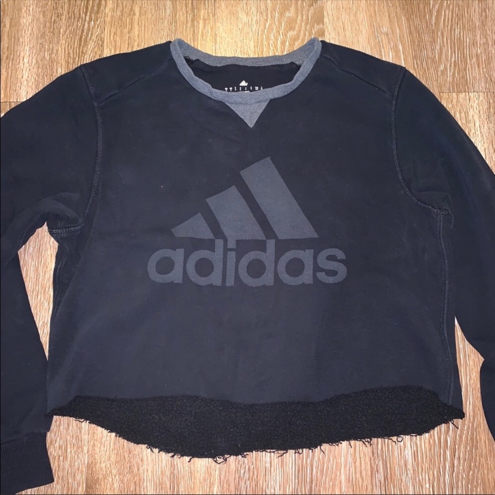 Adidas crewneck